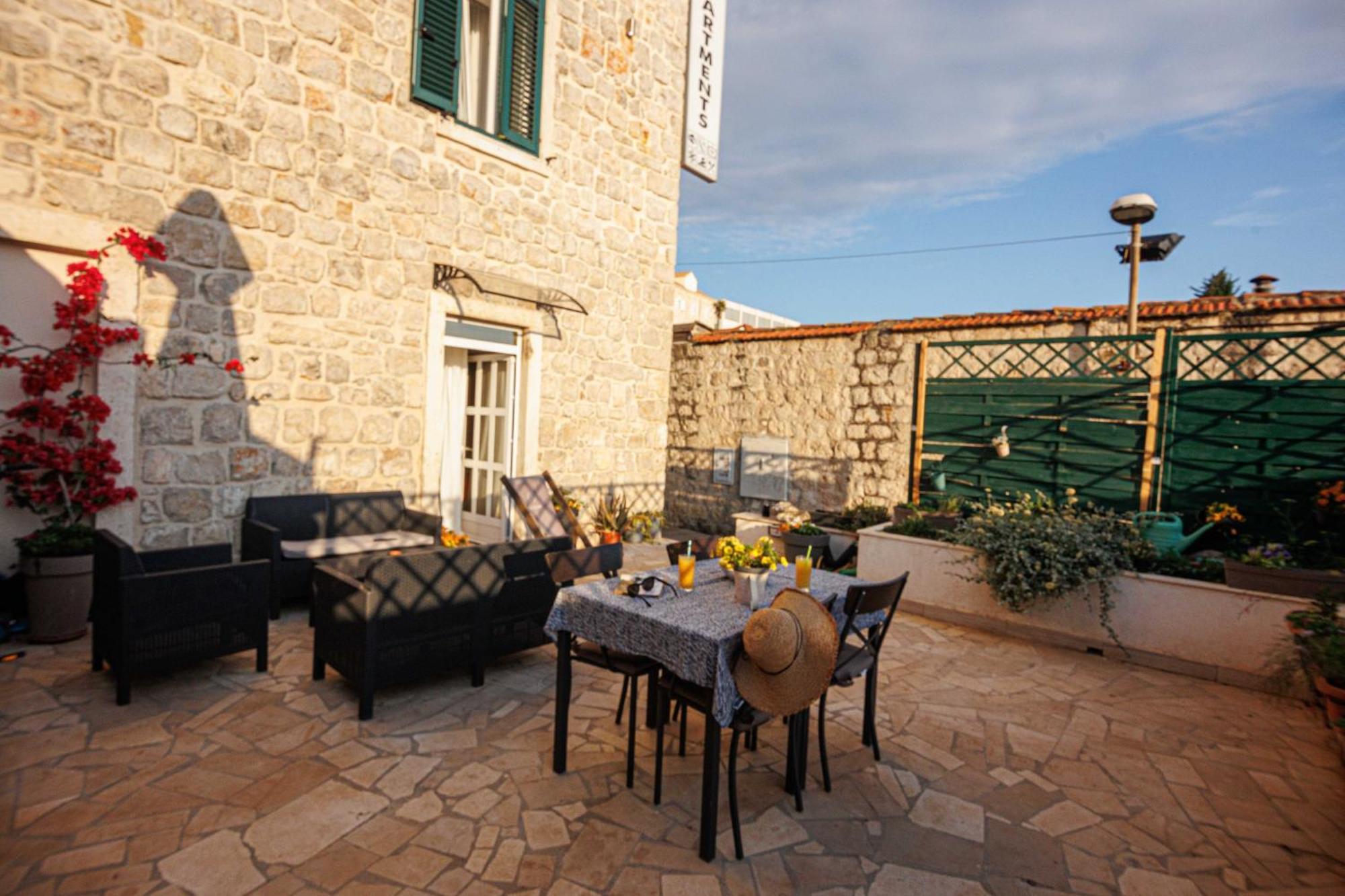 Apartments Gabrieri Dubrovnik Eksteriør billede